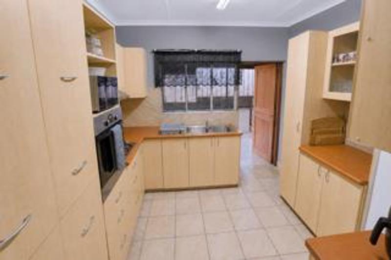 5 Bedroom Property for Sale in Suiderberg Gauteng