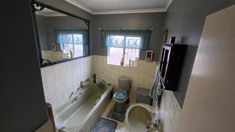 5 Bedroom Property for Sale in Suiderberg Gauteng