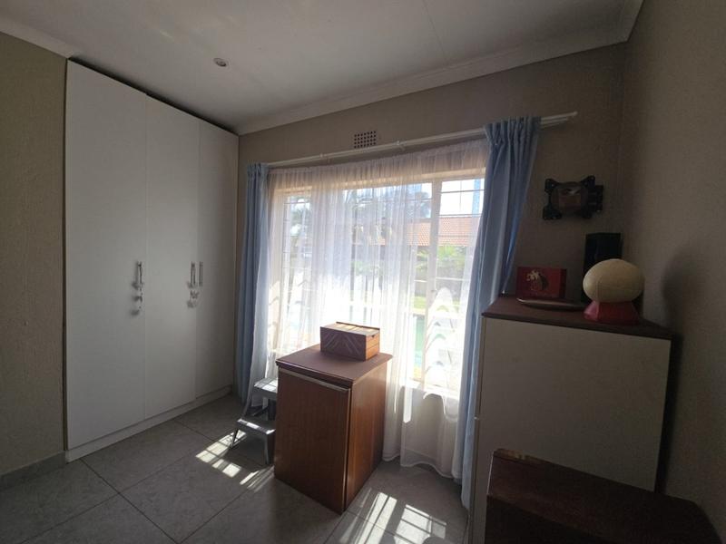3 Bedroom Property for Sale in Helikonpark Gauteng