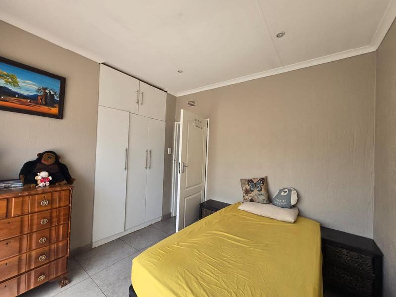 3 Bedroom Property for Sale in Helikonpark Gauteng