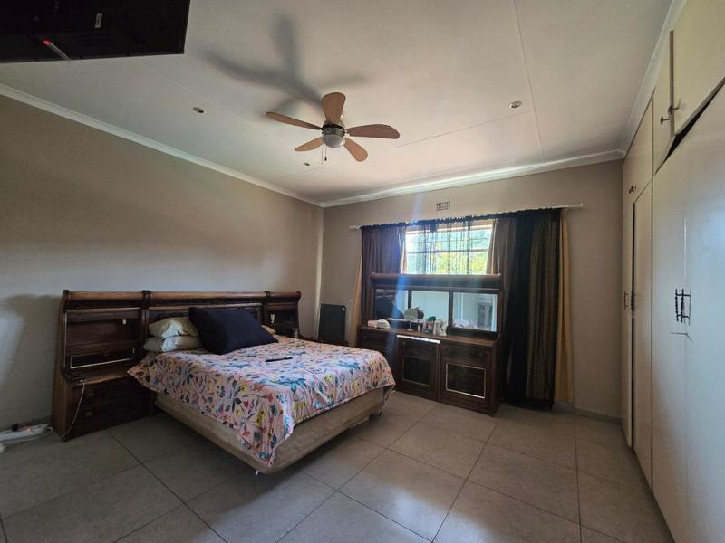 3 Bedroom Property for Sale in Helikonpark Gauteng