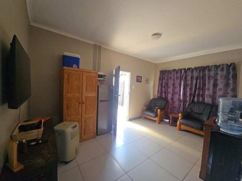 3 Bedroom Property for Sale in Helikonpark Gauteng