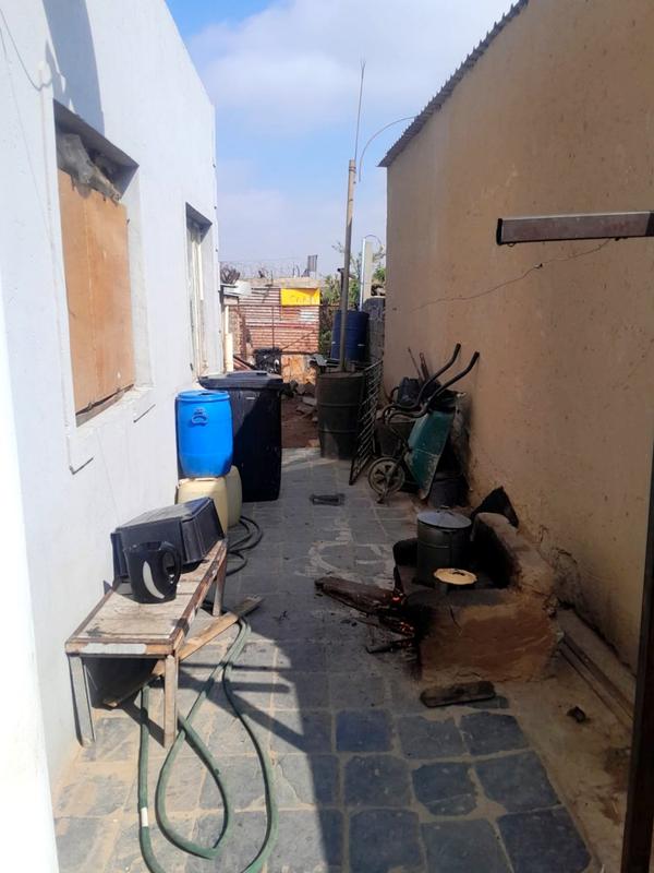 4 Bedroom Property for Sale in Kagiso Gauteng