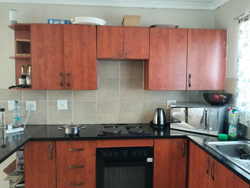 2 Bedroom Property for Sale in Bardene Gauteng