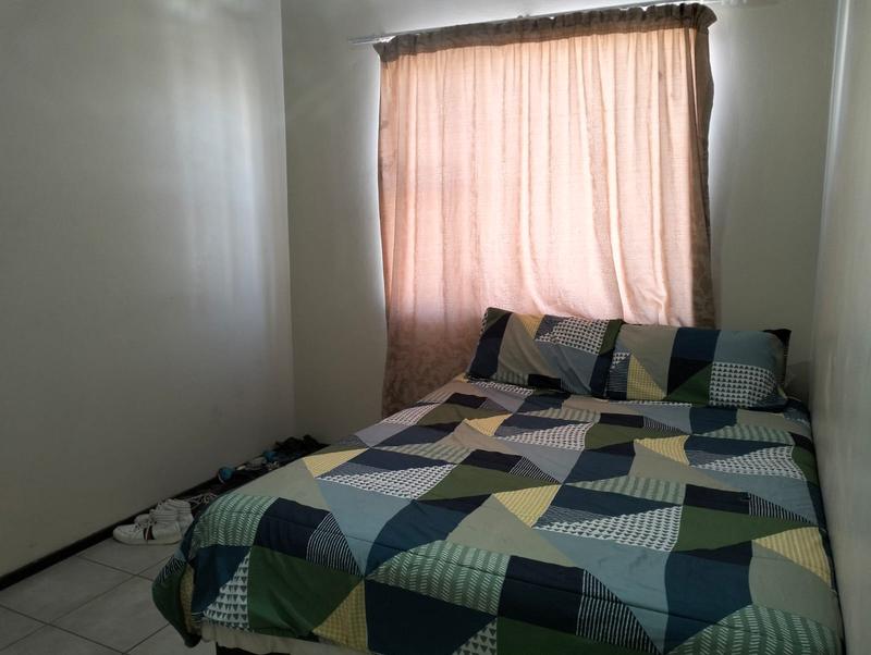 2 Bedroom Property for Sale in Bardene Gauteng