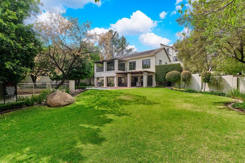 To Let 1 Bedroom Property for Rent in Lonehill Gauteng
