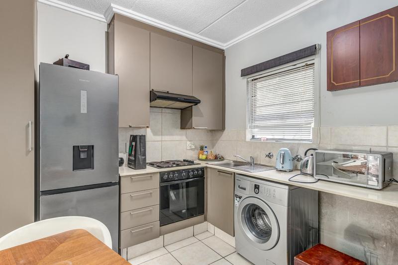 1 Bedroom Property for Sale in Paulshof Gauteng
