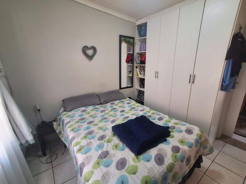 1 Bedroom Property for Sale in Hurlyvale Gauteng
