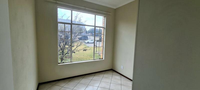 To Let 2 Bedroom Property for Rent in Laser Park Gauteng