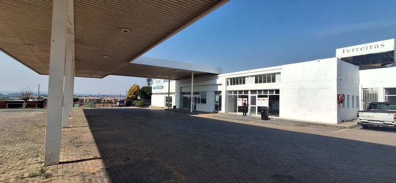 To Let Commercial Property for Rent in North Riding Gauteng