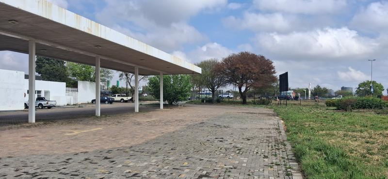 To Let Commercial Property for Rent in North Riding Gauteng