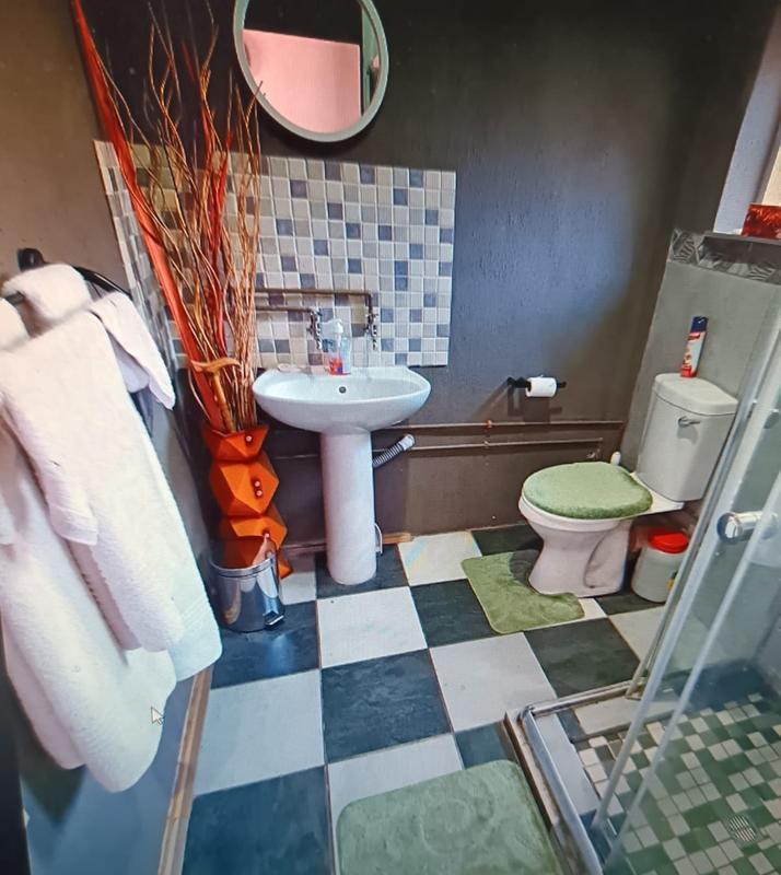1 Bedroom Property for Sale in Sunnyridge Gauteng