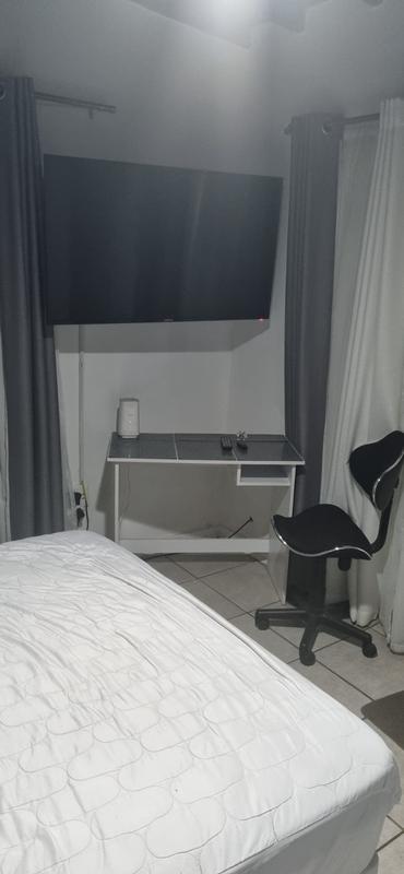 1 Bedroom Property for Sale in Sunnyridge Gauteng