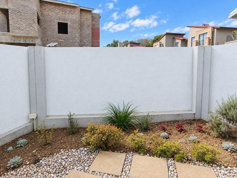 2 Bedroom Property for Sale in Fourways Gauteng