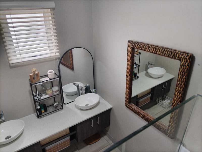 To Let 2 Bedroom Property for Rent in Olympus AH Gauteng