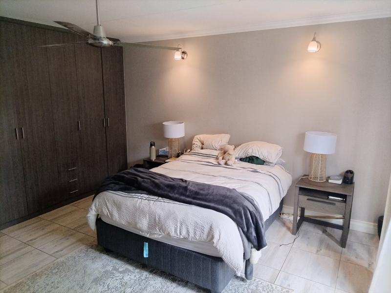 To Let 2 Bedroom Property for Rent in Olympus AH Gauteng