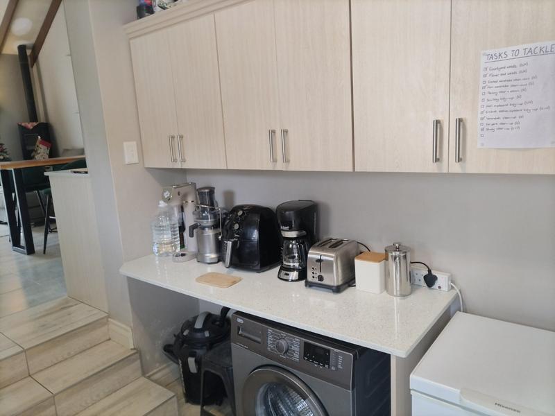 To Let 2 Bedroom Property for Rent in Olympus AH Gauteng