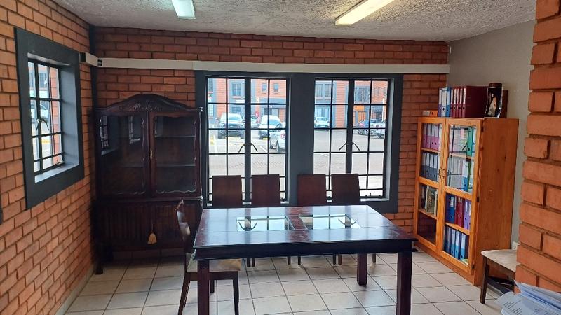 To Let Commercial Property for Rent in Hennopspark Gauteng