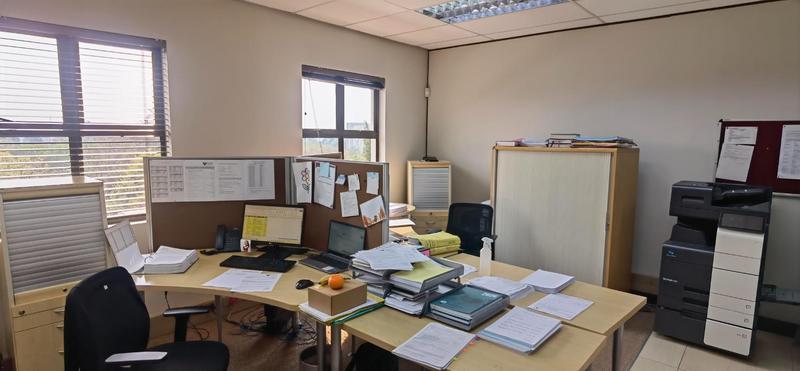 To Let Commercial Property for Rent in Ashlea Gardens Gauteng