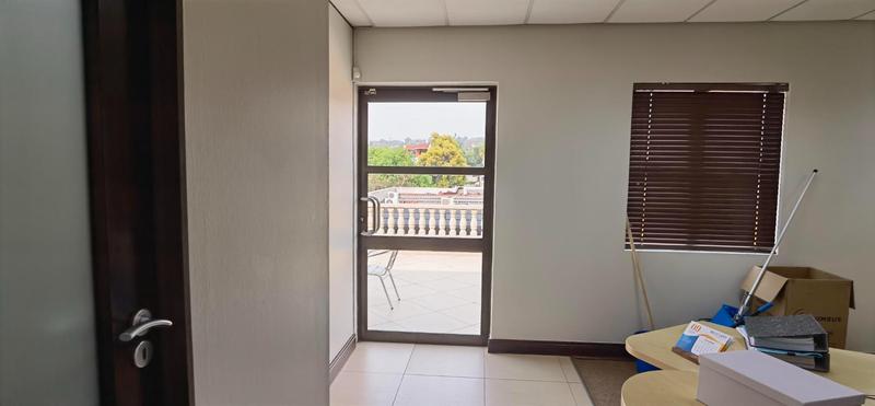 To Let Commercial Property for Rent in Ashlea Gardens Gauteng