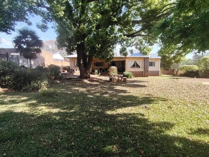 To Let 5 Bedroom Property for Rent in Valhalla Gauteng