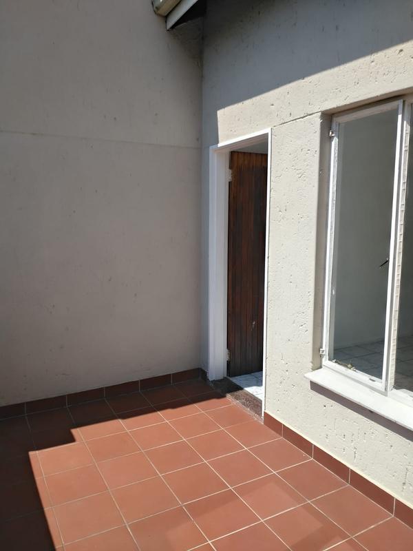 2 Bedroom Property for Sale in Eden Glen Gauteng