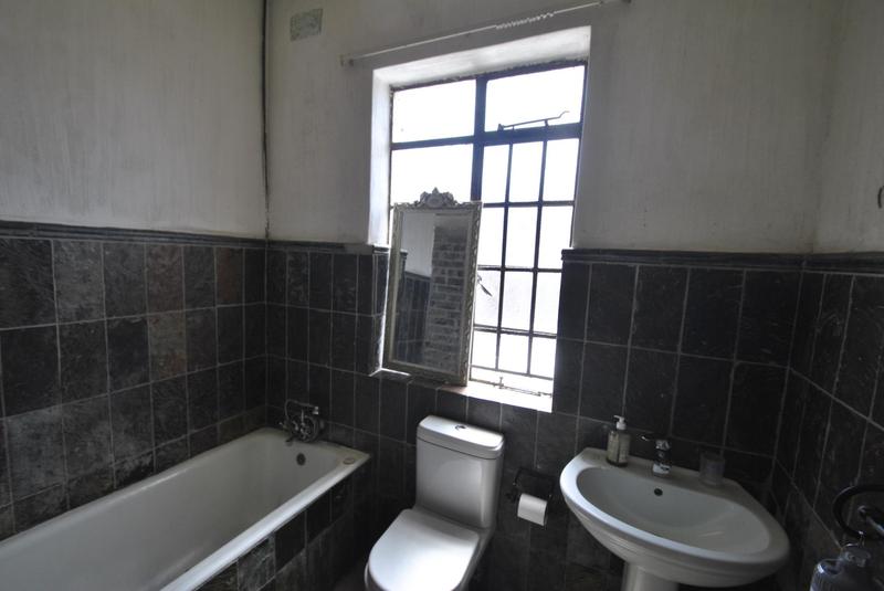7 Bedroom Property for Sale in Forest Hill Gauteng