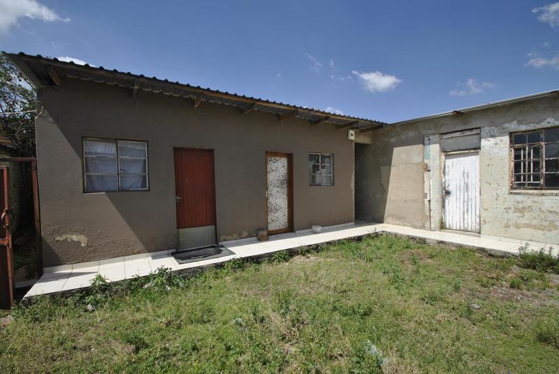 7 Bedroom Property for Sale in Forest Hill Gauteng