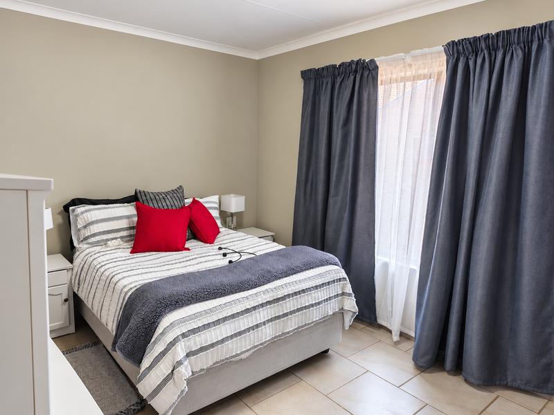 3 Bedroom Property for Sale in Strubenvale Gauteng