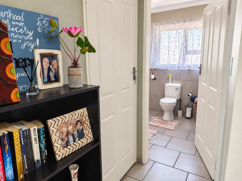 3 Bedroom Property for Sale in Strubenvale Gauteng
