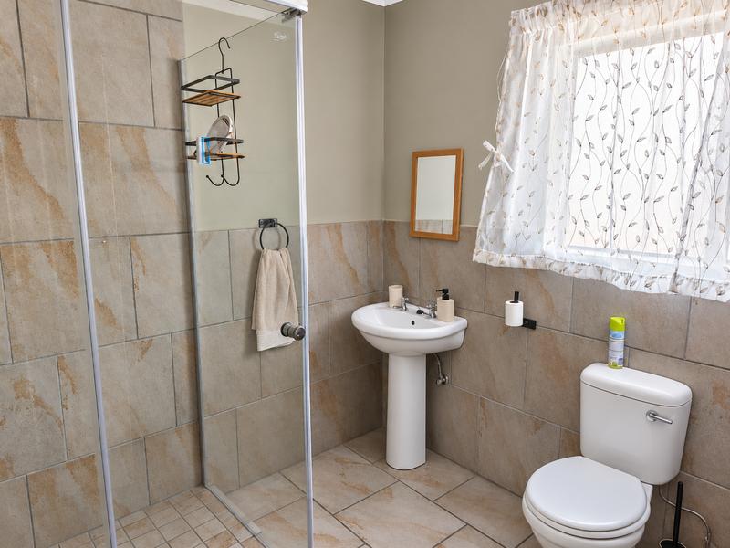 3 Bedroom Property for Sale in Strubenvale Gauteng