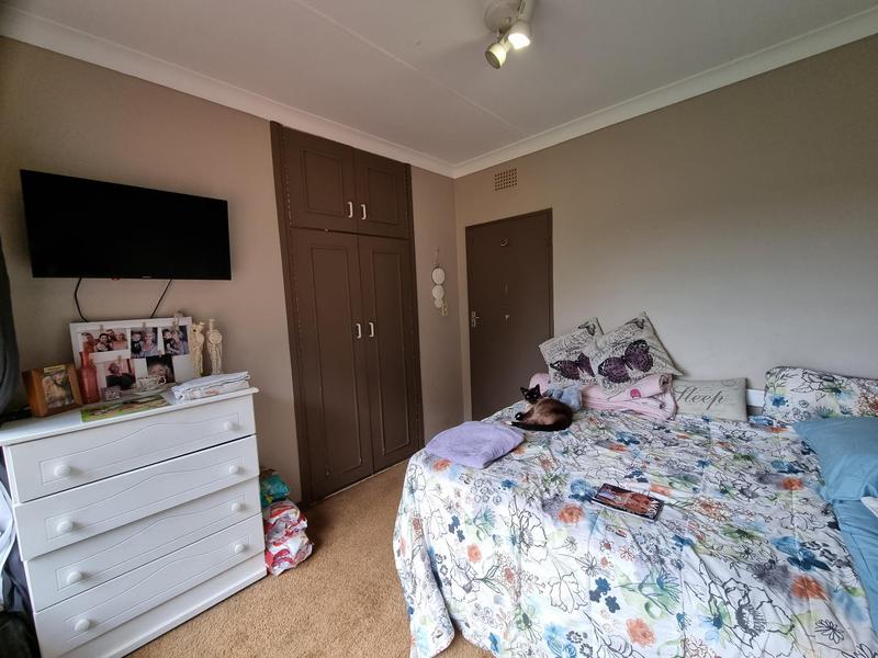 To Let 4 Bedroom Property for Rent in Wilro Park Gauteng