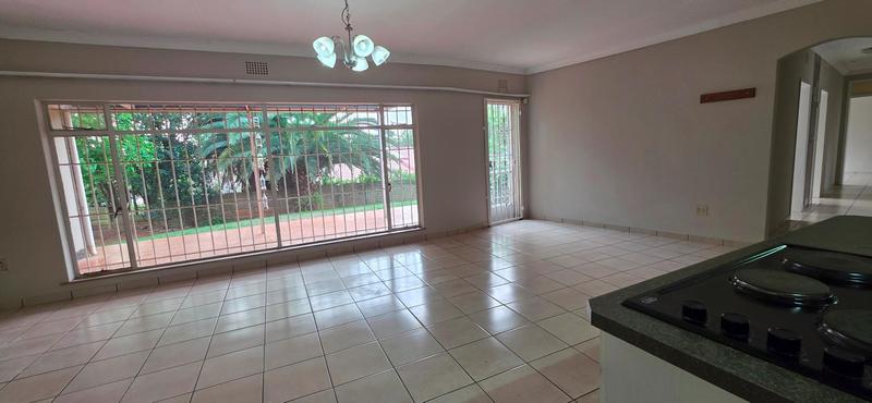 4 Bedroom Property for Sale in Wilro Park Gauteng