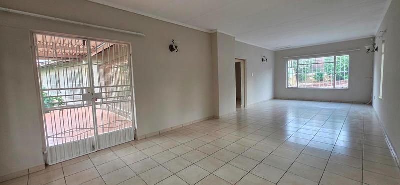 4 Bedroom Property for Sale in Wilro Park Gauteng