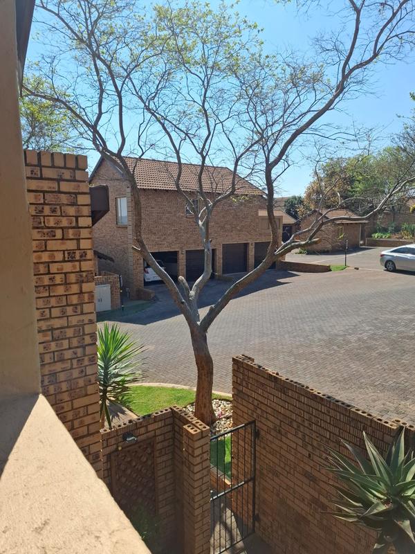 To Let 2 Bedroom Property for Rent in The Wilds Gauteng