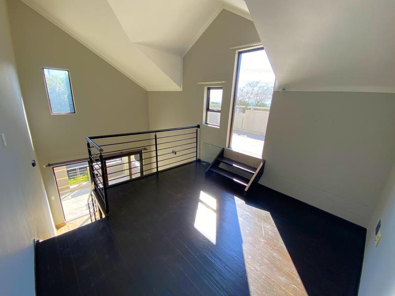 1 Bedroom Property for Sale in Lonehill Gauteng