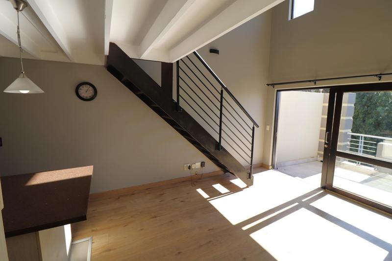 1 Bedroom Property for Sale in Lonehill Gauteng