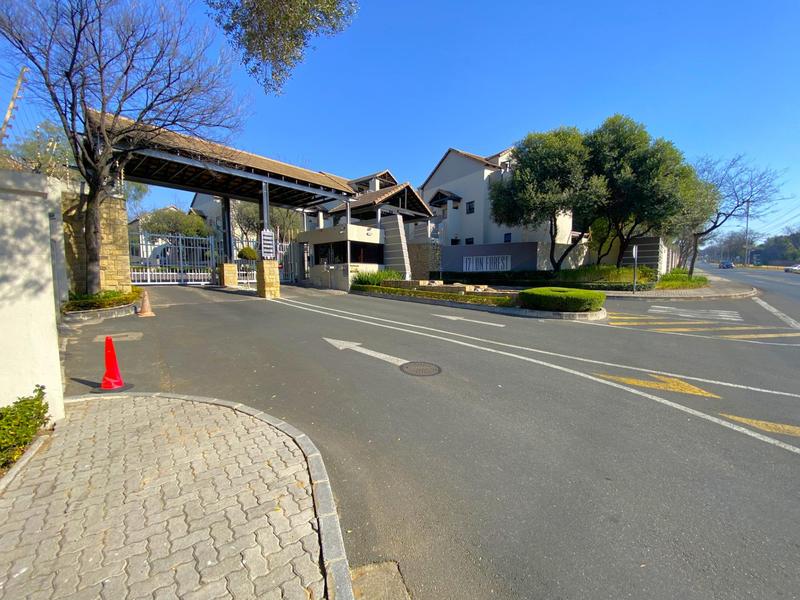 1 Bedroom Property for Sale in Lonehill Gauteng