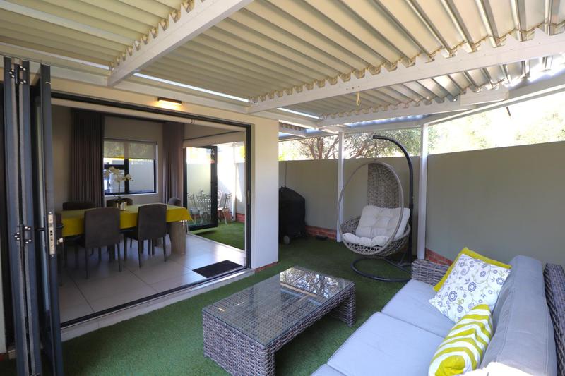 3 Bedroom Property for Sale in Broadacres Gauteng