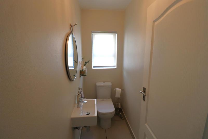 3 Bedroom Property for Sale in Broadacres Gauteng