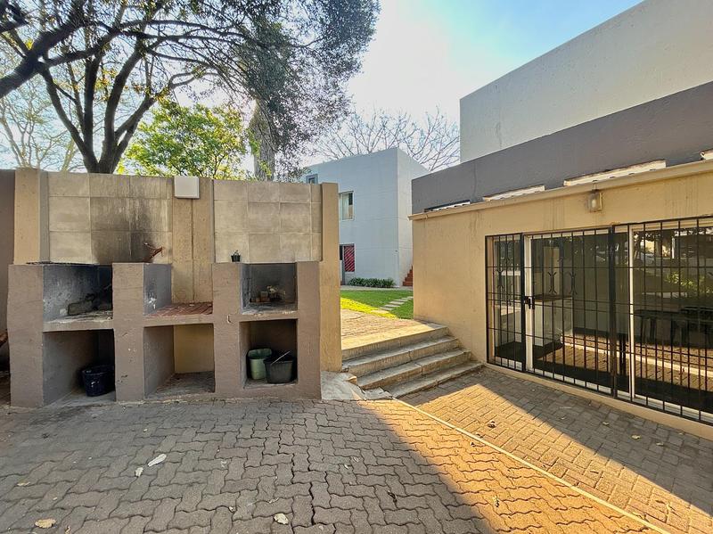 1 Bedroom Property for Sale in Sandown Gauteng