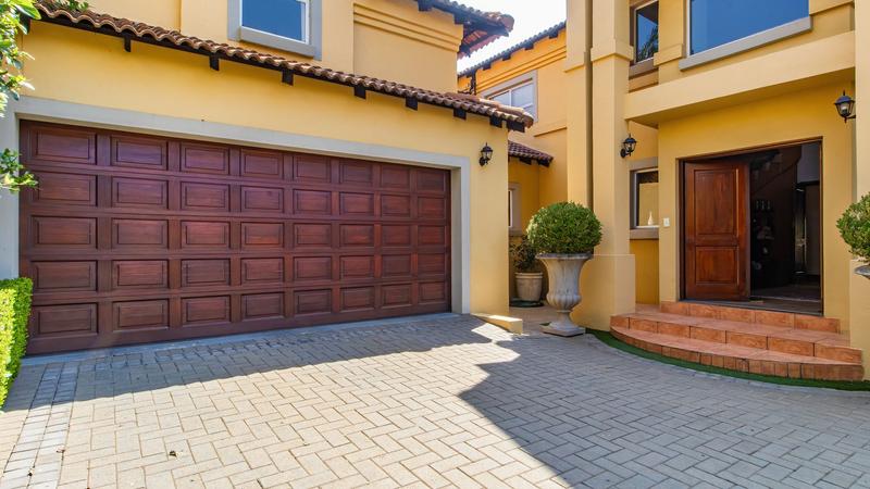 5 Bedroom Property for Sale in Centurion Golf Estate Gauteng