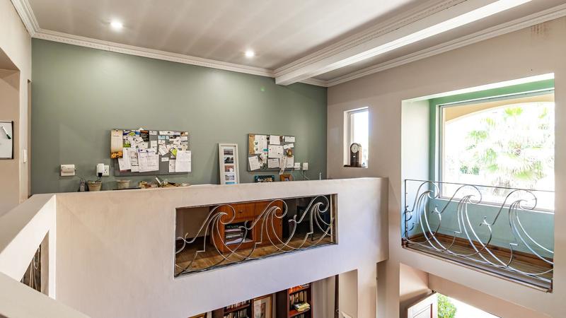 5 Bedroom Property for Sale in Centurion Golf Estate Gauteng