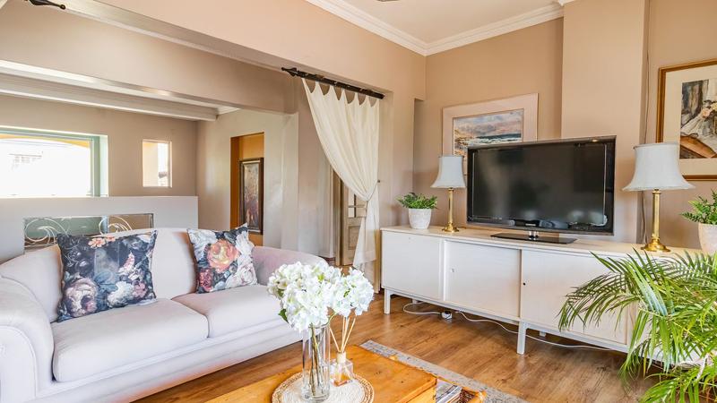 5 Bedroom Property for Sale in Centurion Golf Estate Gauteng