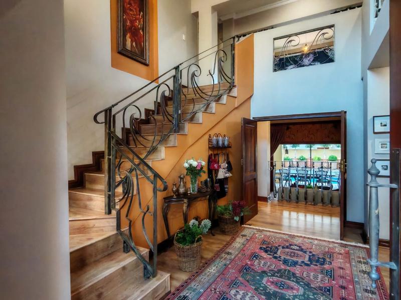 5 Bedroom Property for Sale in Centurion Golf Estate Gauteng