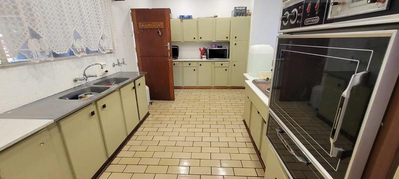 4 Bedroom Property for Sale in Mulbarton Gauteng