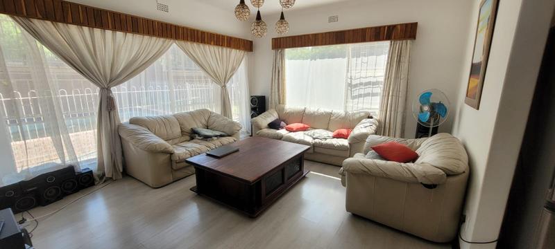 4 Bedroom Property for Sale in Mulbarton Gauteng