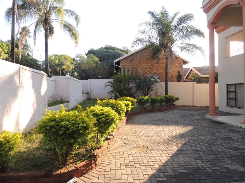 5 Bedroom Property for Sale in Amandasig Gauteng