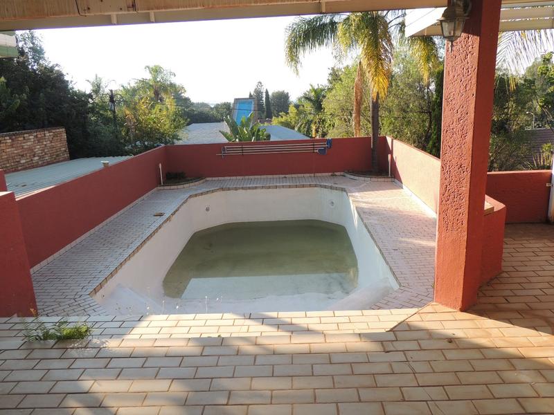 5 Bedroom Property for Sale in Amandasig Gauteng