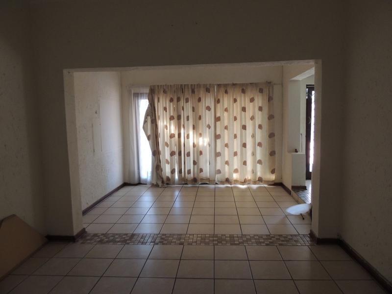 5 Bedroom Property for Sale in Amandasig Gauteng